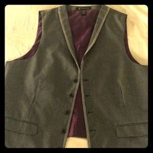 Men’s vest - used